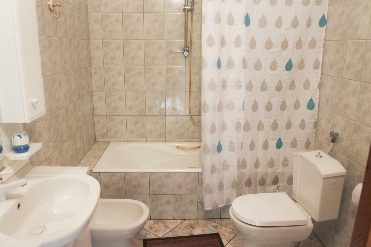 Vai Guesthouse Neraida Экстерьер фото